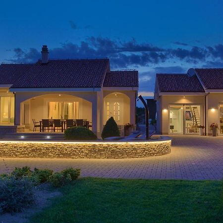 Villa Gardena Vrh  Exterior photo